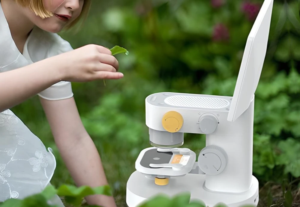 Capturing the Micro World with Your Own 3 in 1 USB Digital Microscope